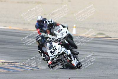 media/Oct-05-2025-CVMA (Sun) [[beeef4f201]]/Race 10-Formula Lightweight Twins Shootout/